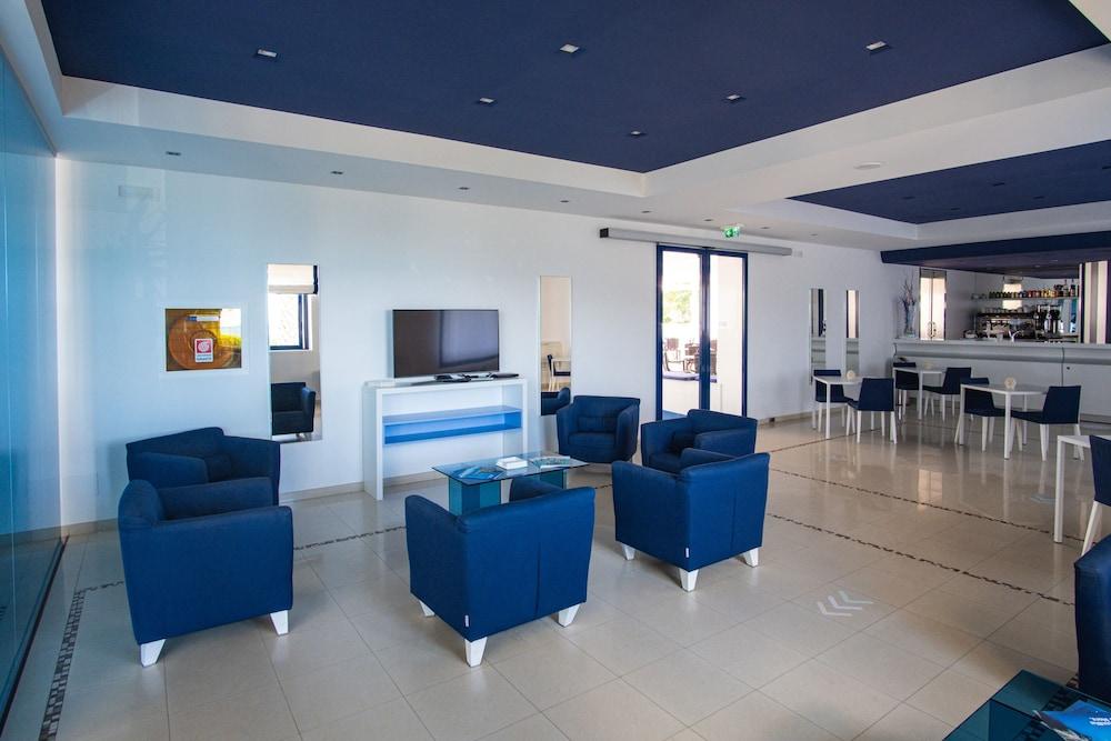 Ticho'S Greenblu Hotel Castellaneta Marina Esterno foto